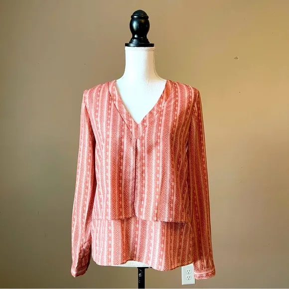 BARNEYS NY | Coral Tiered V-Neck Blouse Sz 2 - Image 2