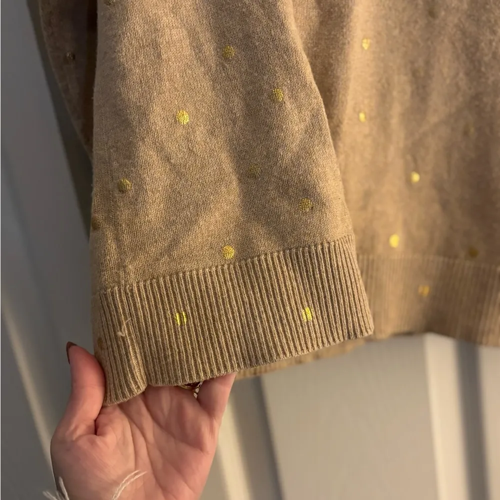 Loft sweater with polkadots size medium - Image 3