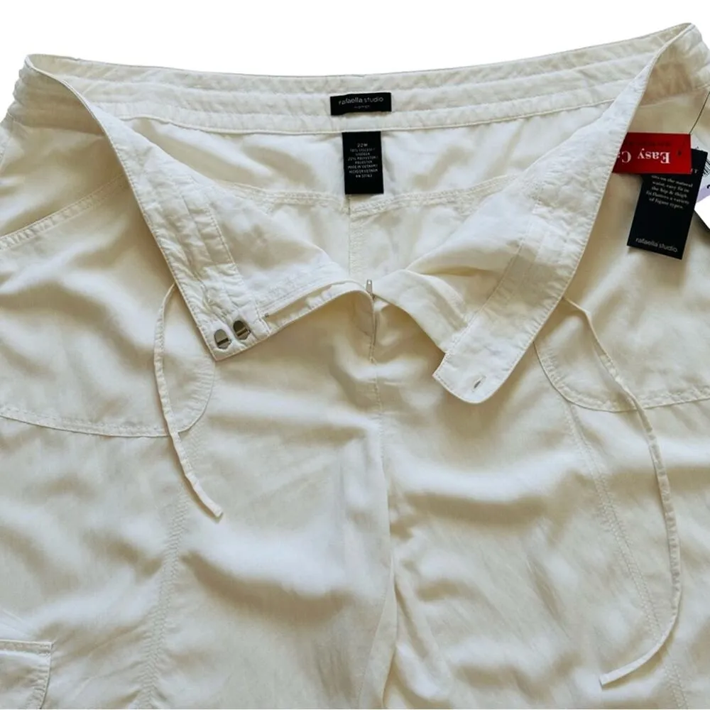 Rafaella Studio Capri Pants Cream Lightweight Pockets Cargo Plus Size 22W NEW - Image 5