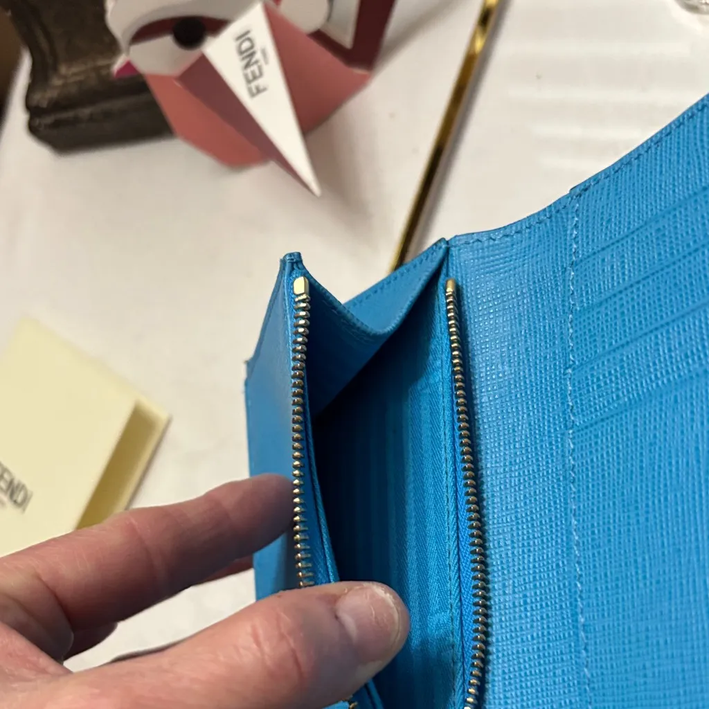 Fendi Royal Blue and Beige Wallet - Image 5