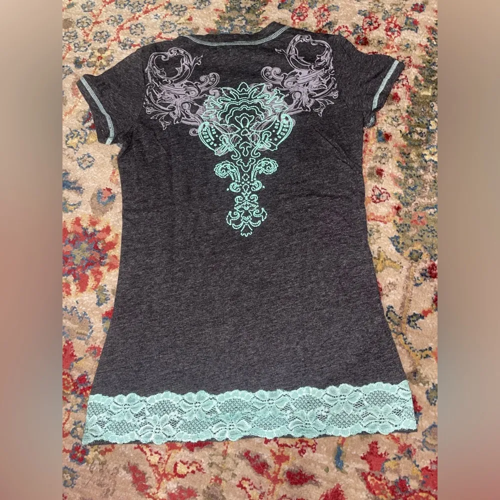 Cruel Girl Gray Patterned V-Neck Tee with Lace Hem - Image 2