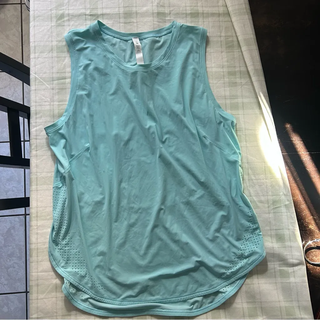 Lululemon Athletica Light Blue Muscle Tee - Image 5