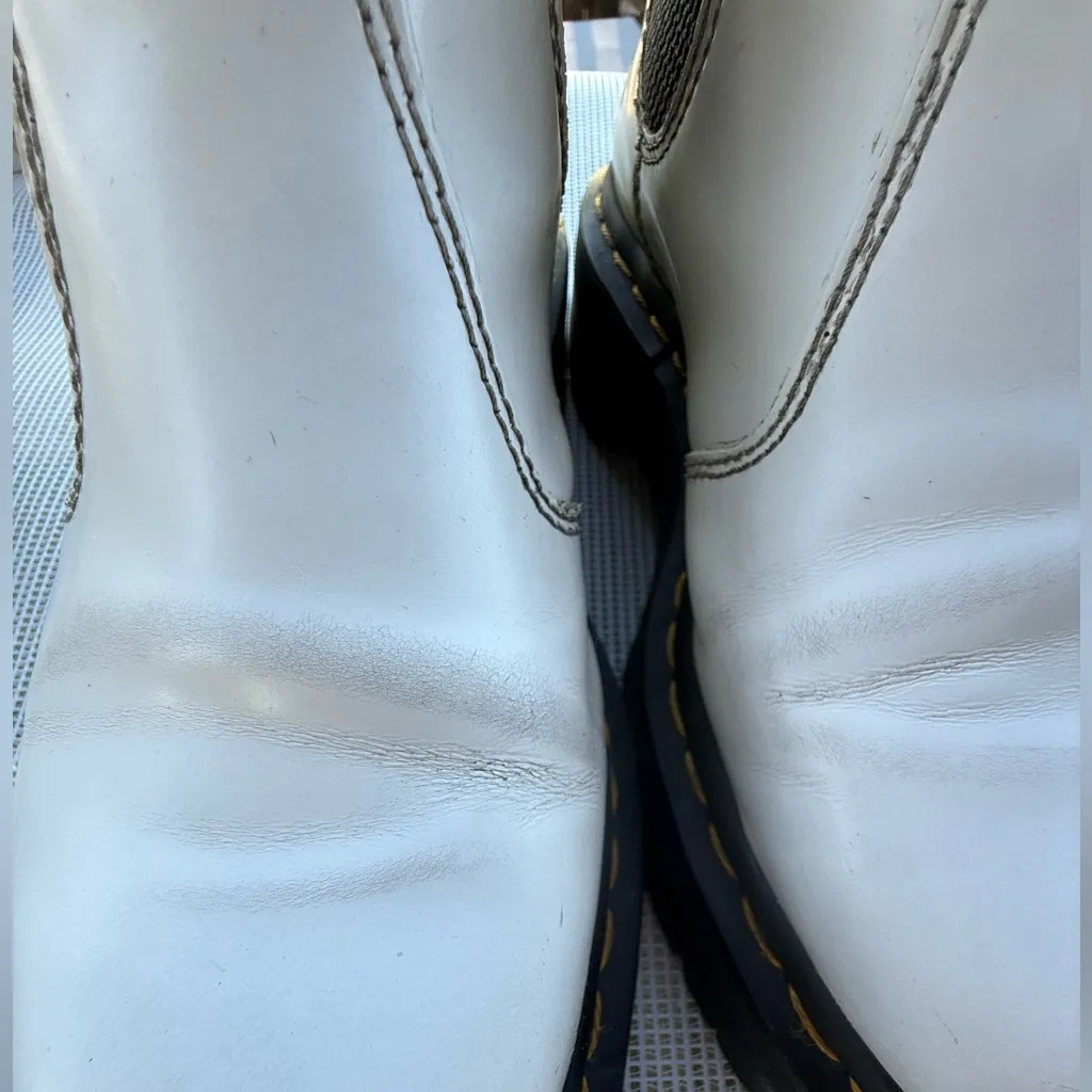 DR MARTENS 2976 QUAD UNISEX White Leather Ankle Boots 6 men’s 7Ladies - Image 4