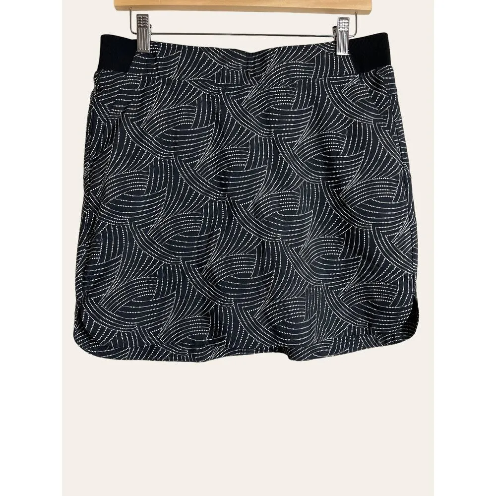 Cypress Club Black White Dotted Print Athletic Skort Size Medium - Image 5