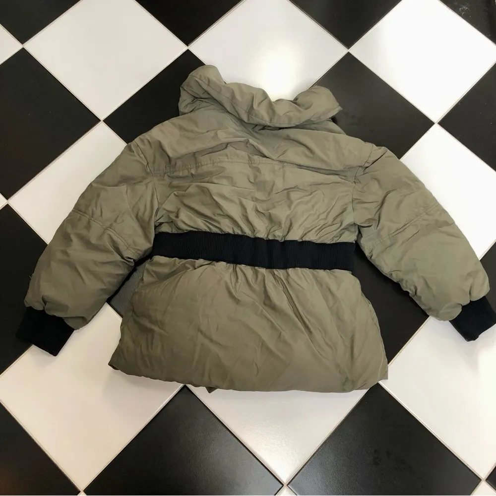 Dayma Down Puffy Coat Olive Green Belted Puffer Jacket Warm Comfy Sz 3 L - Image 10