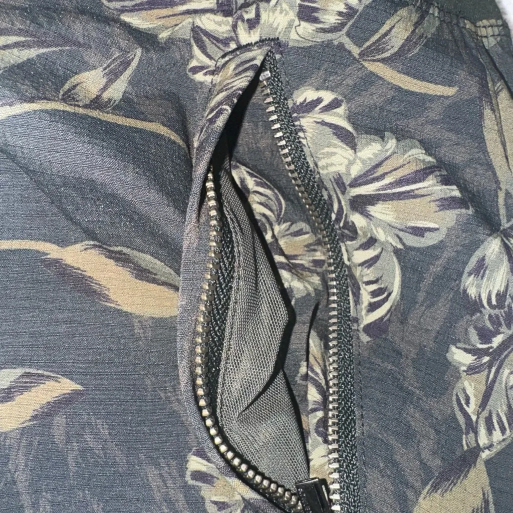 Athleta Trekkie North Printed Terra Firma Shorts - Image 3