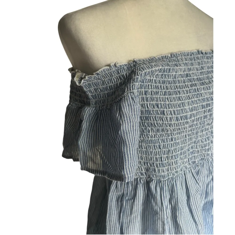 American eagle outfiters stripped Flowy top - Image 5