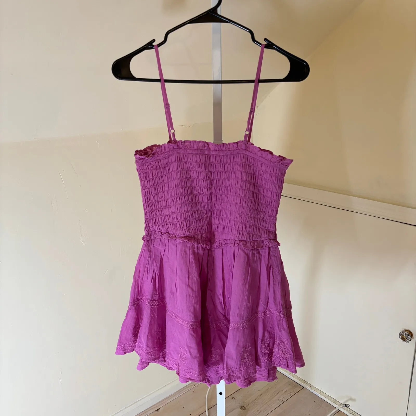 American Eagle NWT Women's Bella Ruffle Tiered Pink Romper Size S - Image 7