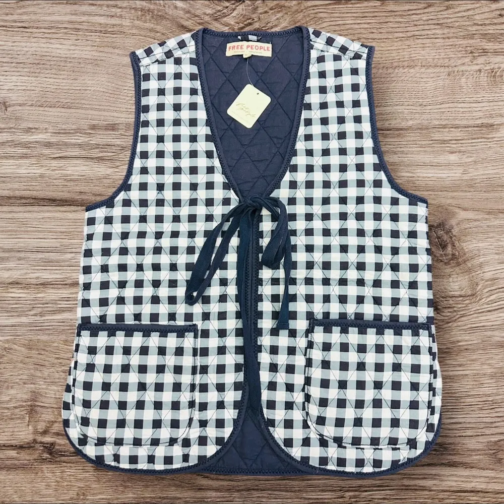 #27 NWT Free People Claudine Quilted Vest in Navy Gingham - Image 6
