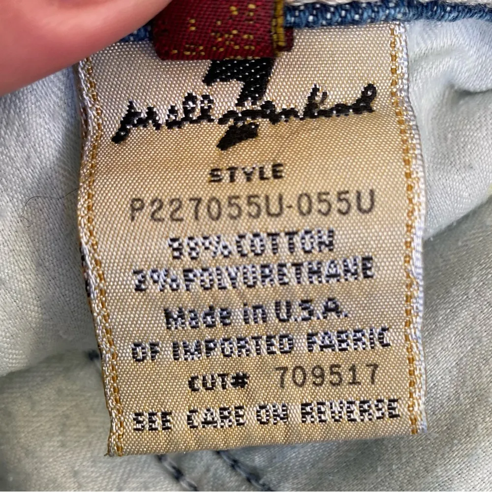 7 For All Mankind Distressed Cropped Dojo jean, size 32 - Image 13