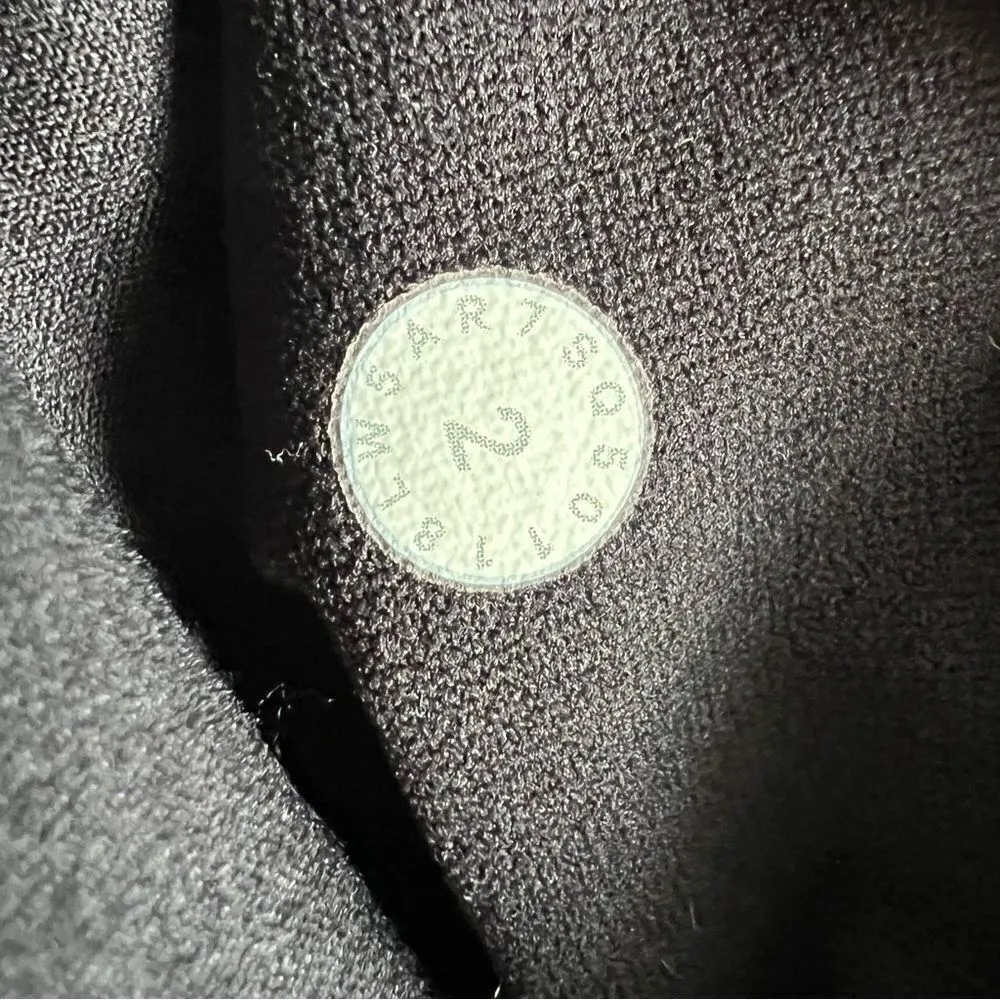 Lululemon High Rise Reveal Precision Tights in Black Size 2 Laser Cut Mesh Leg - Image 11