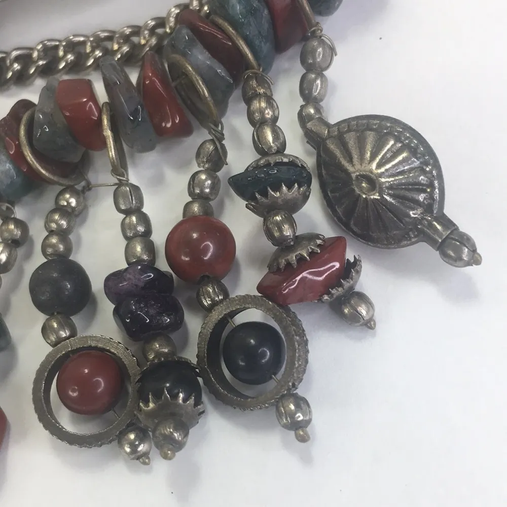 Vintage Artisanal Handcrafted Natural Stone Brooch Pin Hammered Floral - Image 4