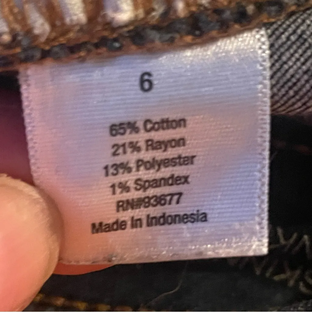 ANA Skinny Ankle Jeans navy size 6 
65% cotton 21% rayon 13% poly 1% spandex - Image 8