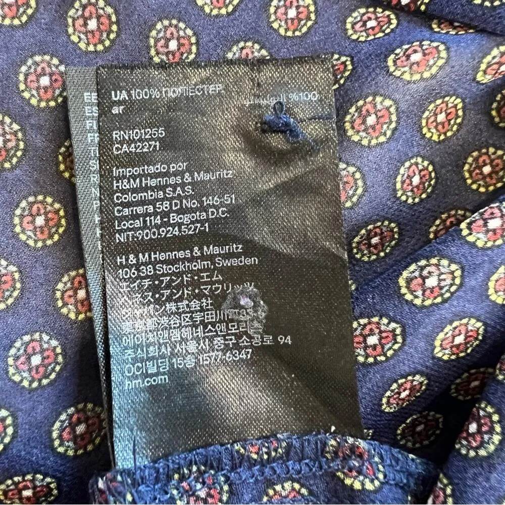 H&M Women's 10 Medium Sleeveless Blouse Navy Button Up Western Indie Shirt - Image 6