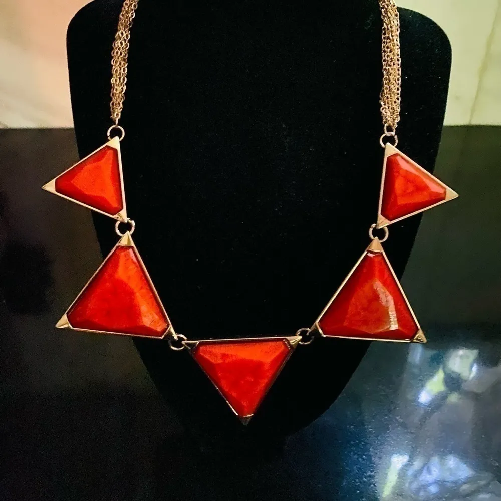 Amrita Singh Reversible Bermuda coral/turquoise statement necklace. - Image 5