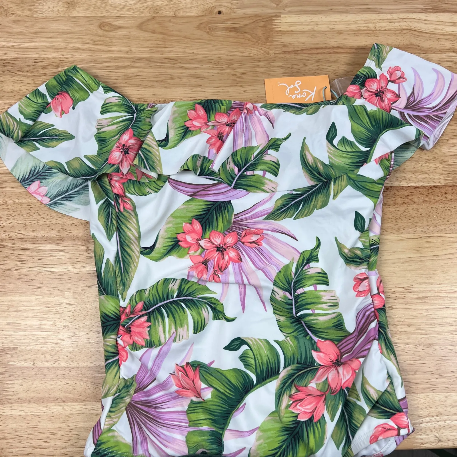 Kona Sol Women's White Floral Print Off Shoulder Swimsuit - Size Medium - NWT - Image 3