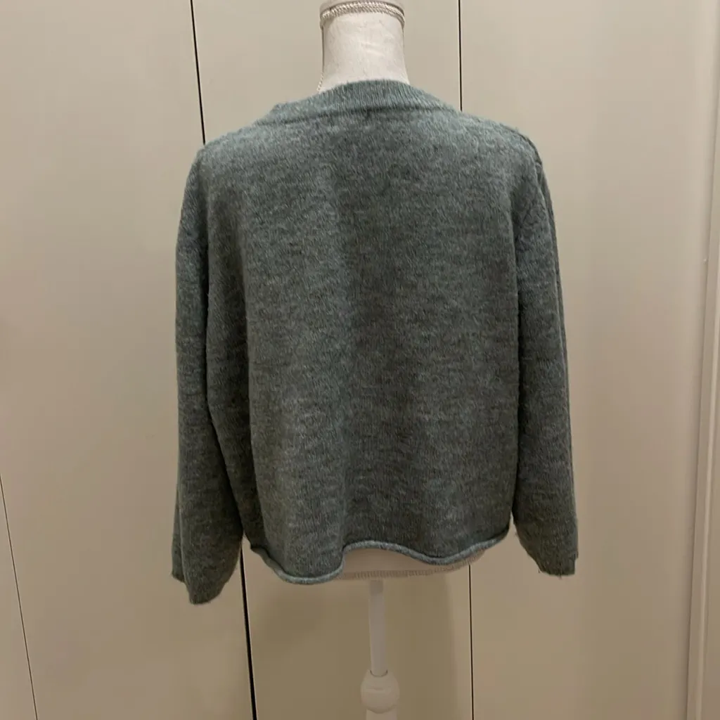 World market Heather green sweater one size Size undefined - Image 4
