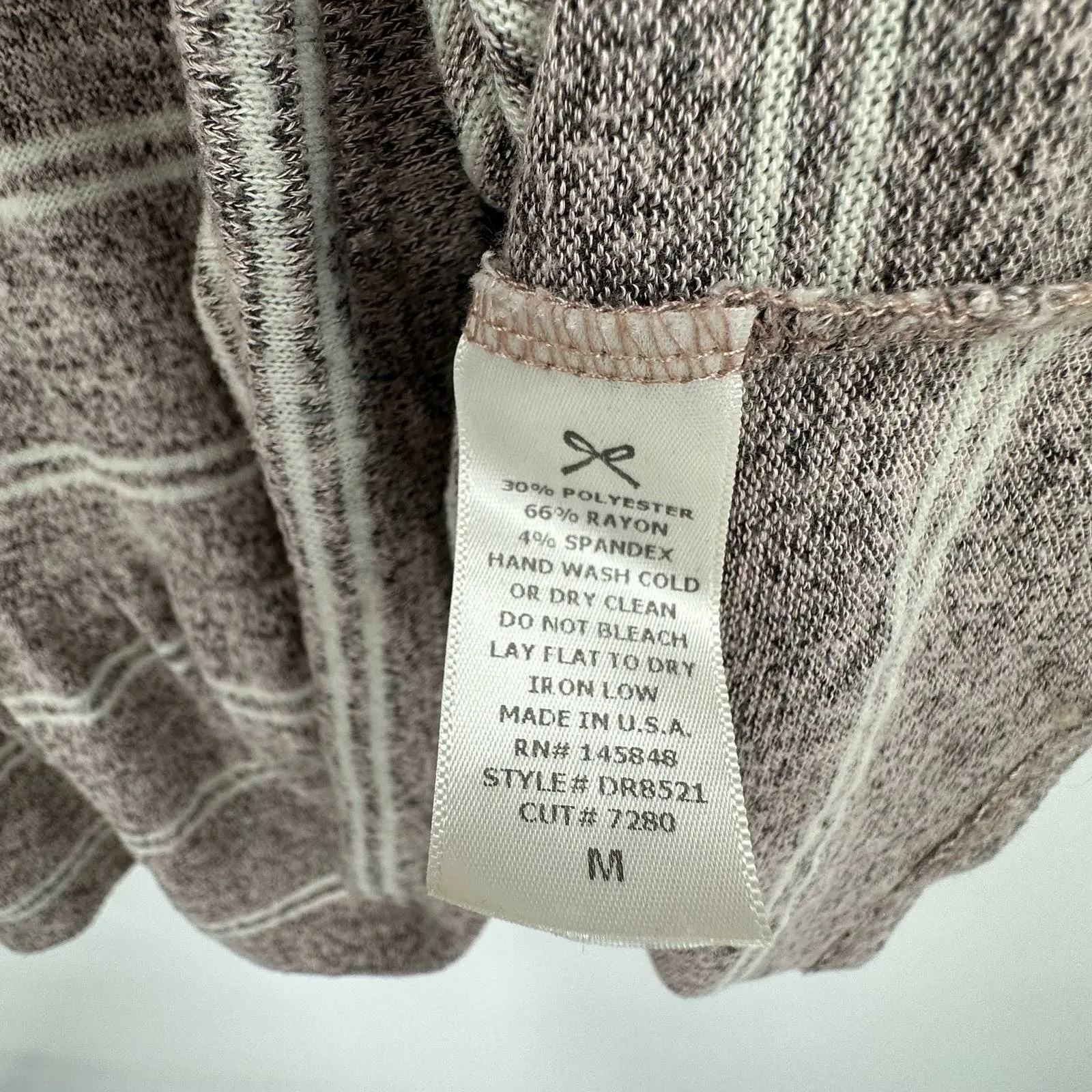 Everly size‎ Medium striped sweater tunic long sleeve white oatmeal/gray - Image 6