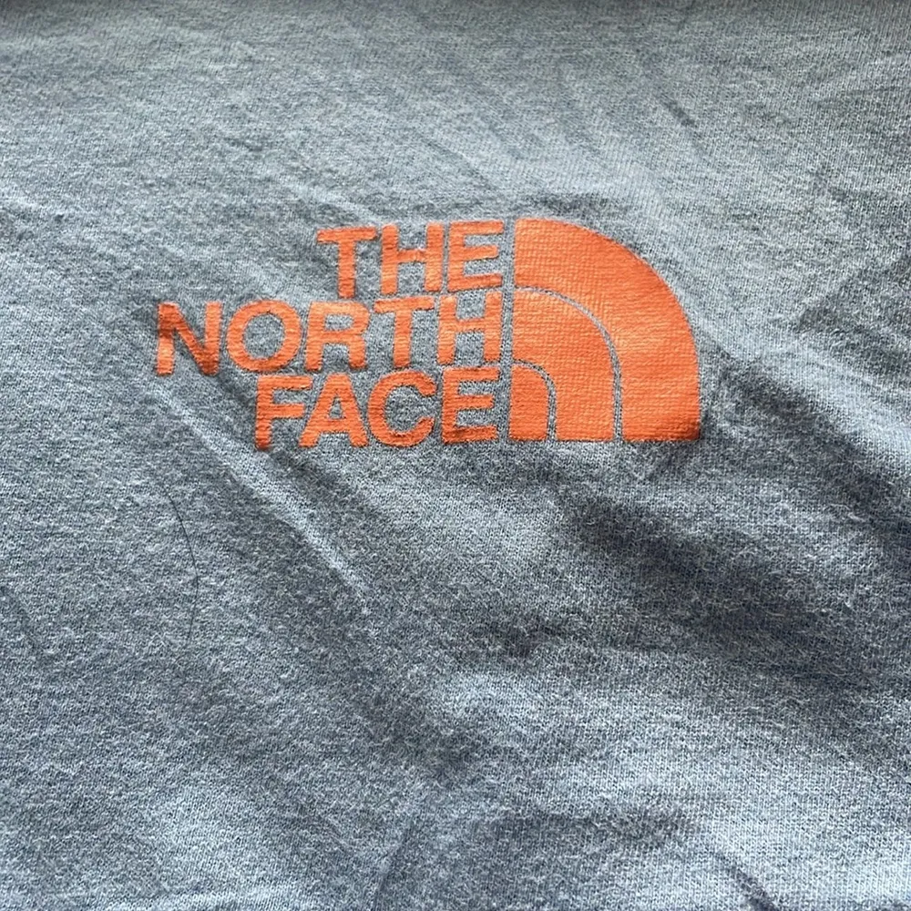 Women’s North Face Shirt - Image 4