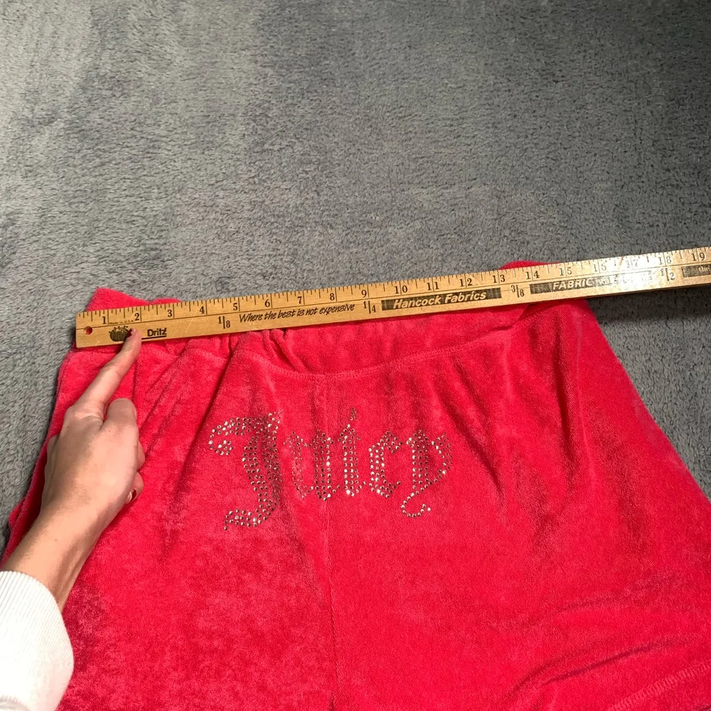 Juicy couture shorts large - Image 9