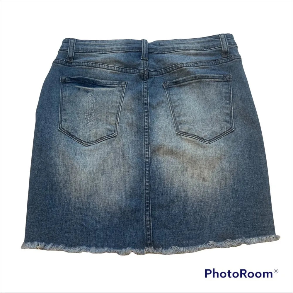 KanCan Distressed Denim Jean Skirt Size undefined - Image 2