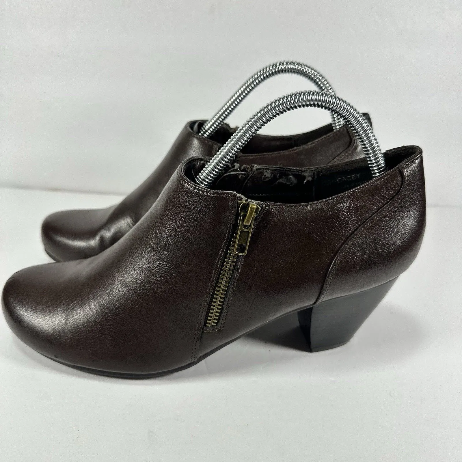 Wear. Ever. CACEY Brown Faux Leather Ankle Boots Booties Women's Size 10M Zip Up - Image 2