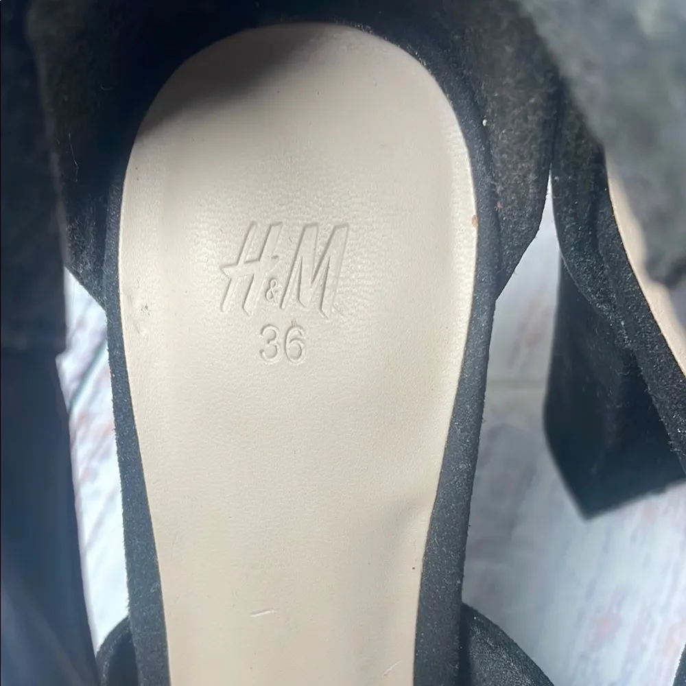 H&M Black Block Heel Sandals - Image 6