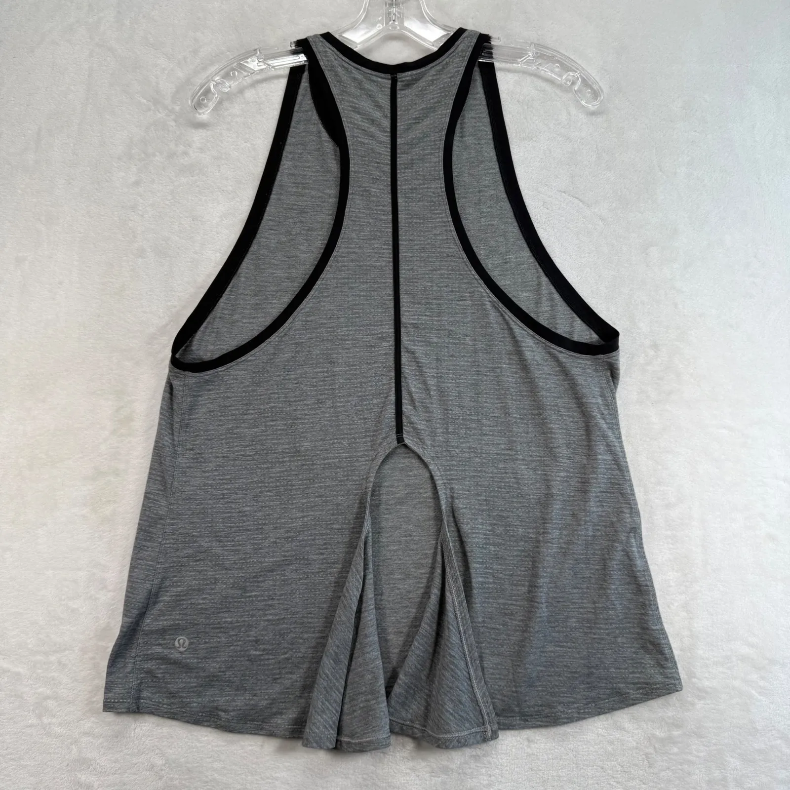 Lululemon Course of Action Workout Tank Top Racerback Heathered Black‎ Sz 8 - Image 4