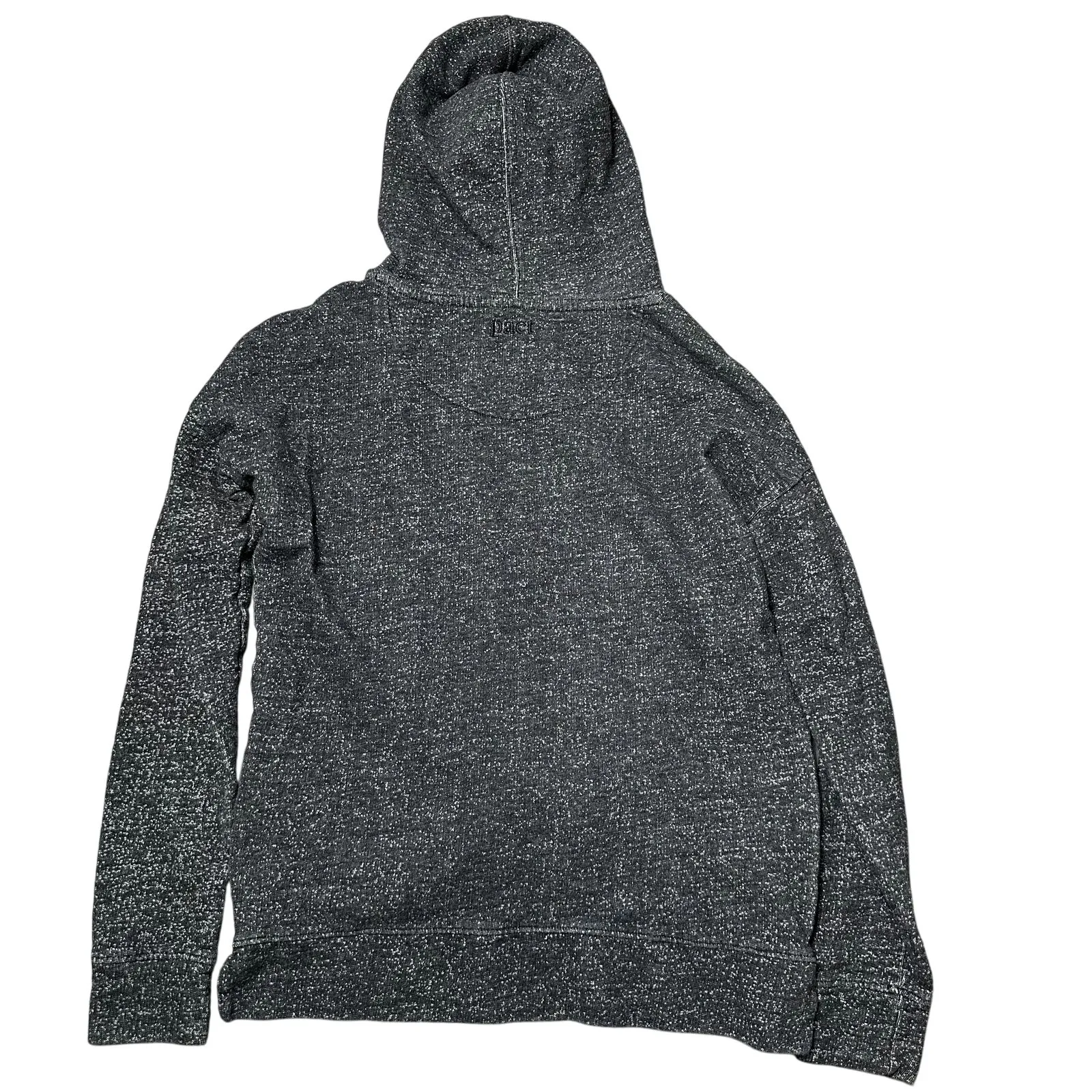 Pact Gray Organic Cotton Hoodie Sweatshirt Zipper Detail - Image 6