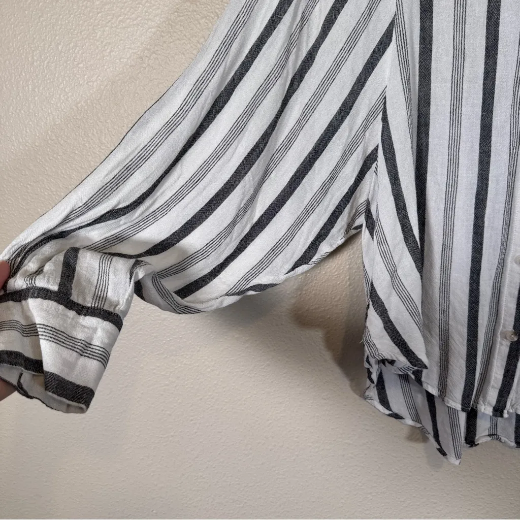 Calypso St. Barth  Grey White Linen Button Down Shirt Womens L Classic Beachy Top - Image 11