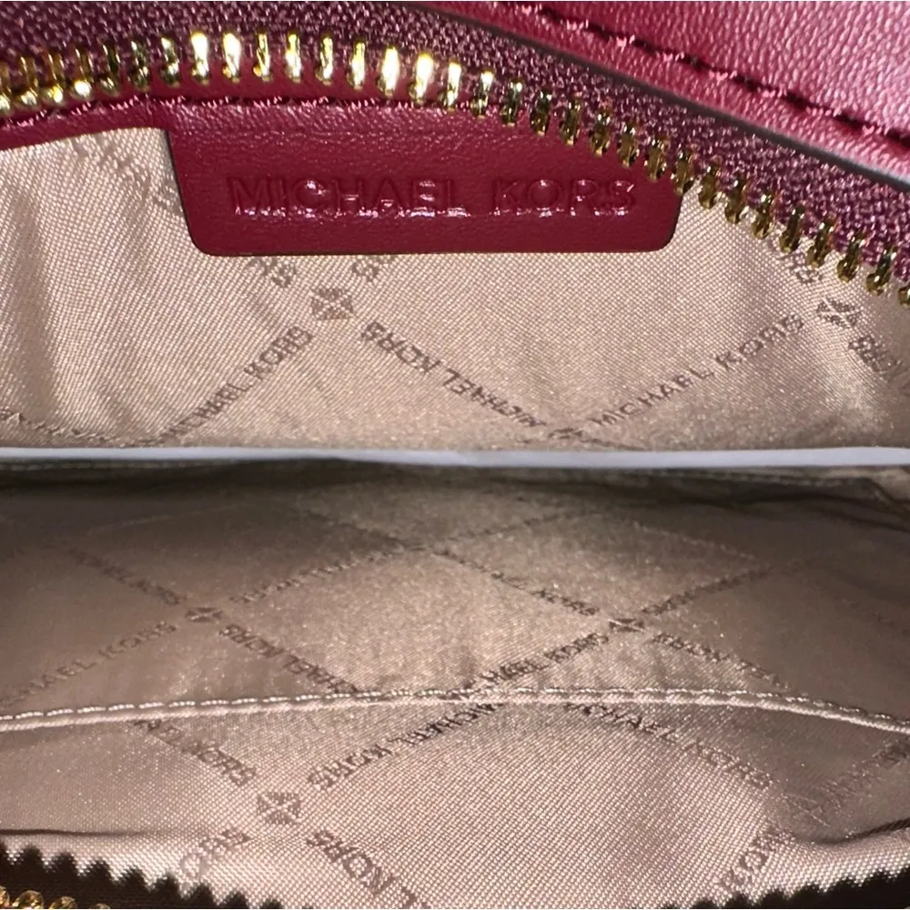 Michael by Michael Kors Jet Set Lg Crossbody in Mulberry Multi Signature Logo Pink - Image 9