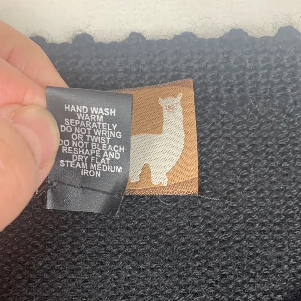 Everything Alpaca size medium Black floral cardigan wool Women's Black Sweater - Image 3