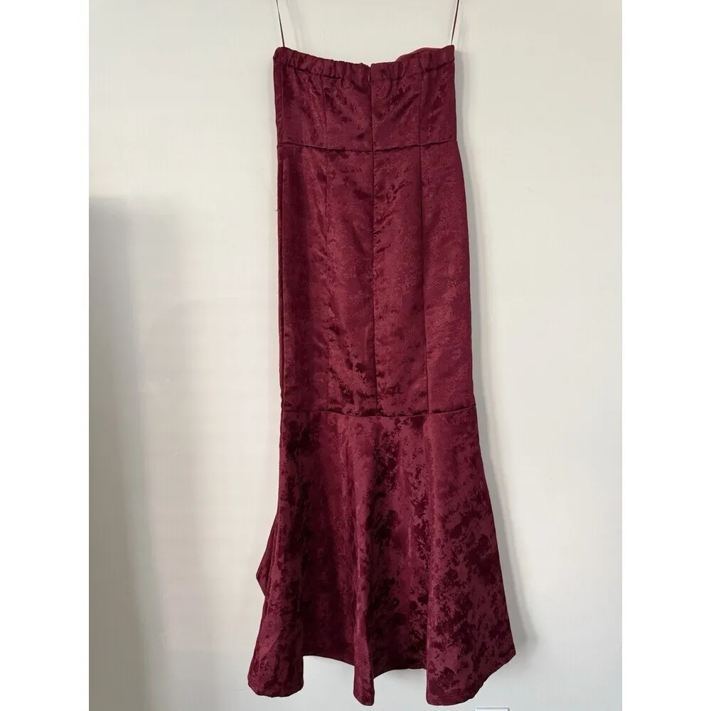 Vici luxury straped embossed gown romantic maxi dress in wine textured size S - Image 11