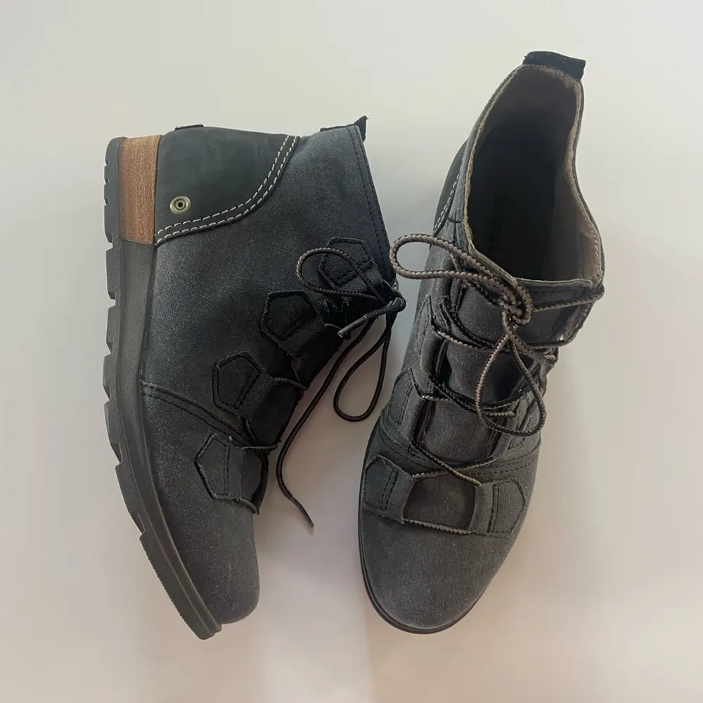 Sorel NL2163-010 MAJOR LACE Short Boot Womens US 9 EU 40 Gray Waterproof Canvas - Image 8