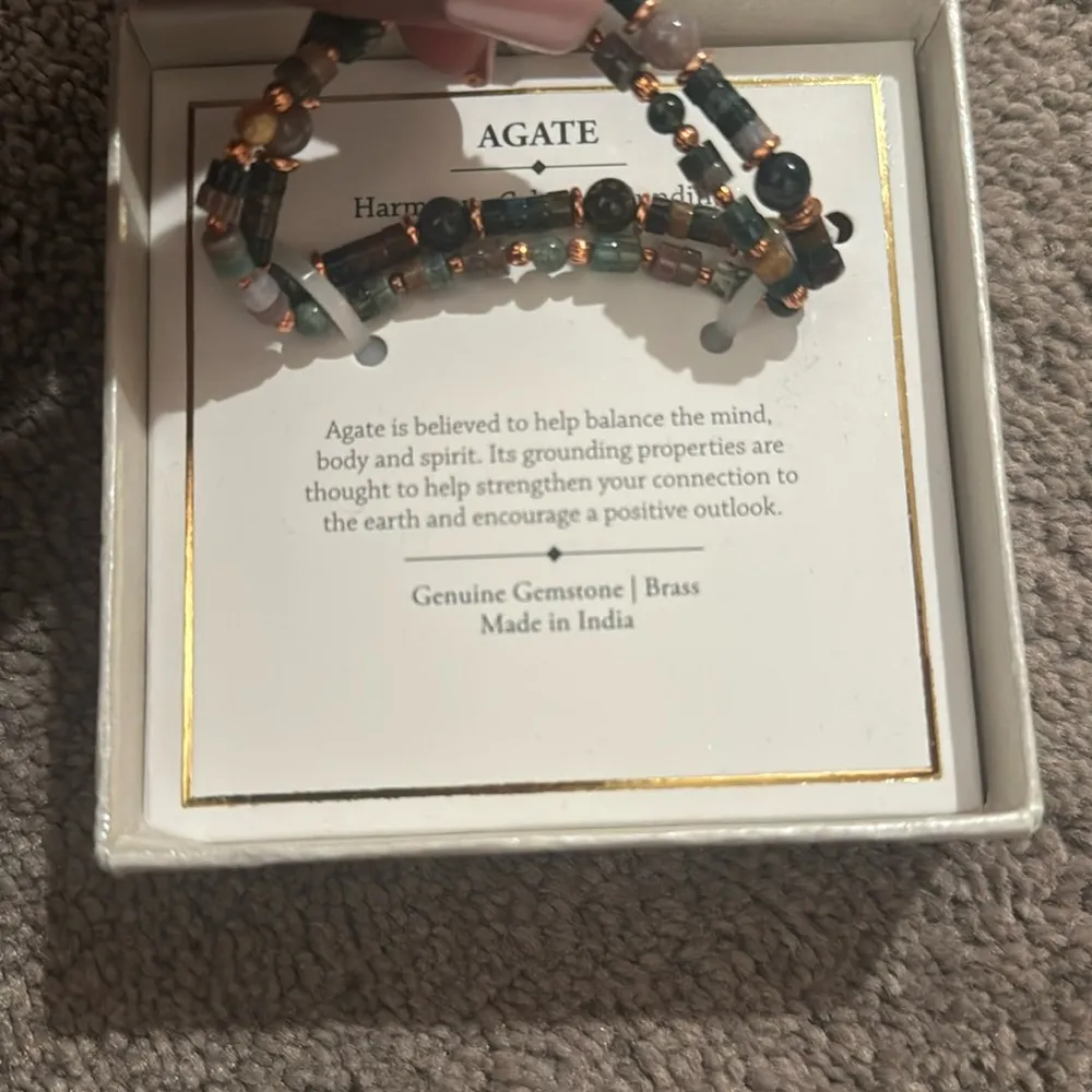 Shivam Agate Gemstone Bracelet - Image 3