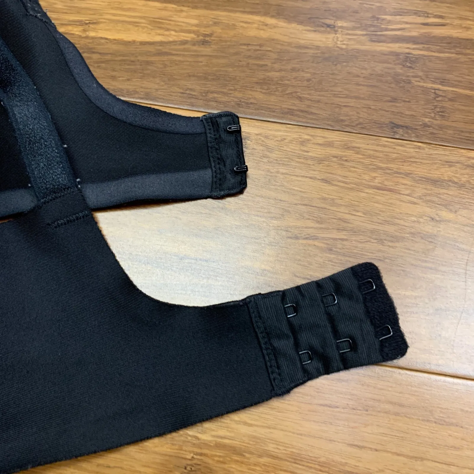 Olga Black Full Coverage Underwire Bra Comfortable Everyday Lingerie 42C GB0561A Size undefined - Image 5