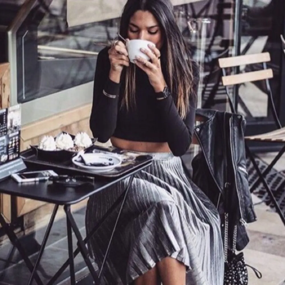 Yoana Baraschi ᯾ aso Anthropologie ᯾ Metallic Wave Pleat Skirt ᯾ Silver ᯾ 4 - Image 2