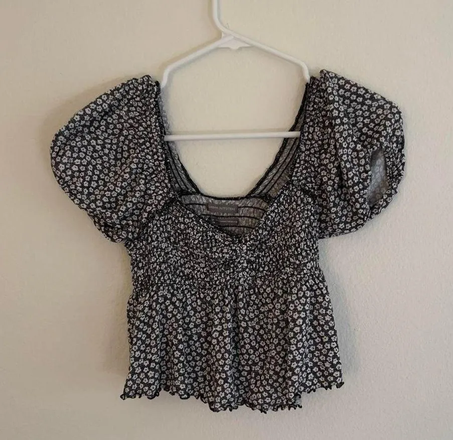 UO Angelo Smocked Babydoll Bodice Top​ - Image 3