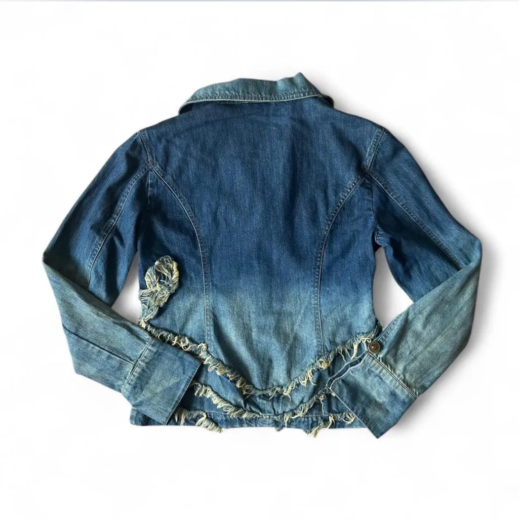 Stylish Blue Denim Jacket with Fringe Accents - Image 5