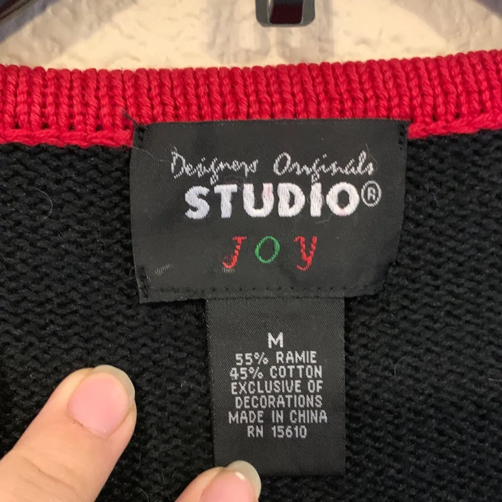 Designers Originals cardigan sz M embroidered grandma vintage birds Christmas * Black Size M - Image 2