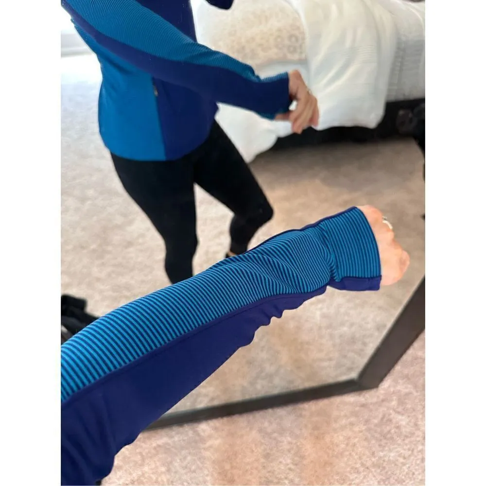 C02 Athleta Spotlight Womens Athletic Top Size Small Blue Stripe Stretch - Image 4