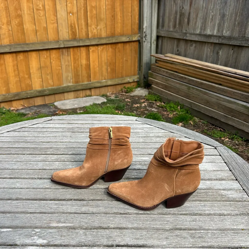 Vince Camuto Nerlinji Brown Suede‎ Bootie 5.5 - Image 5