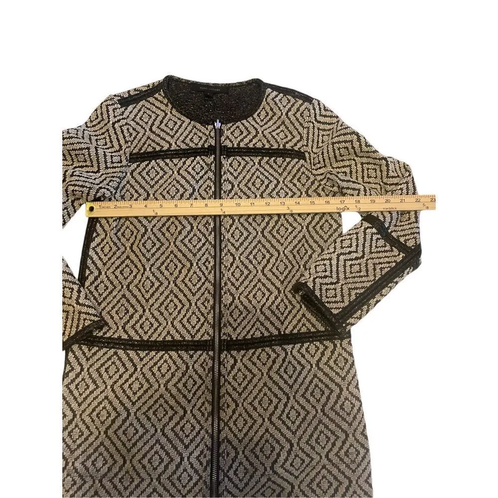 Marc Jacobs Full Zip Reversible Coat/ Dress / Black/ Tan Size 6 - Image 8