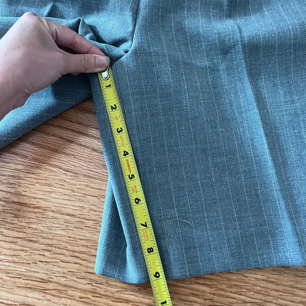 Aritzia Babaton shorts - Image 6