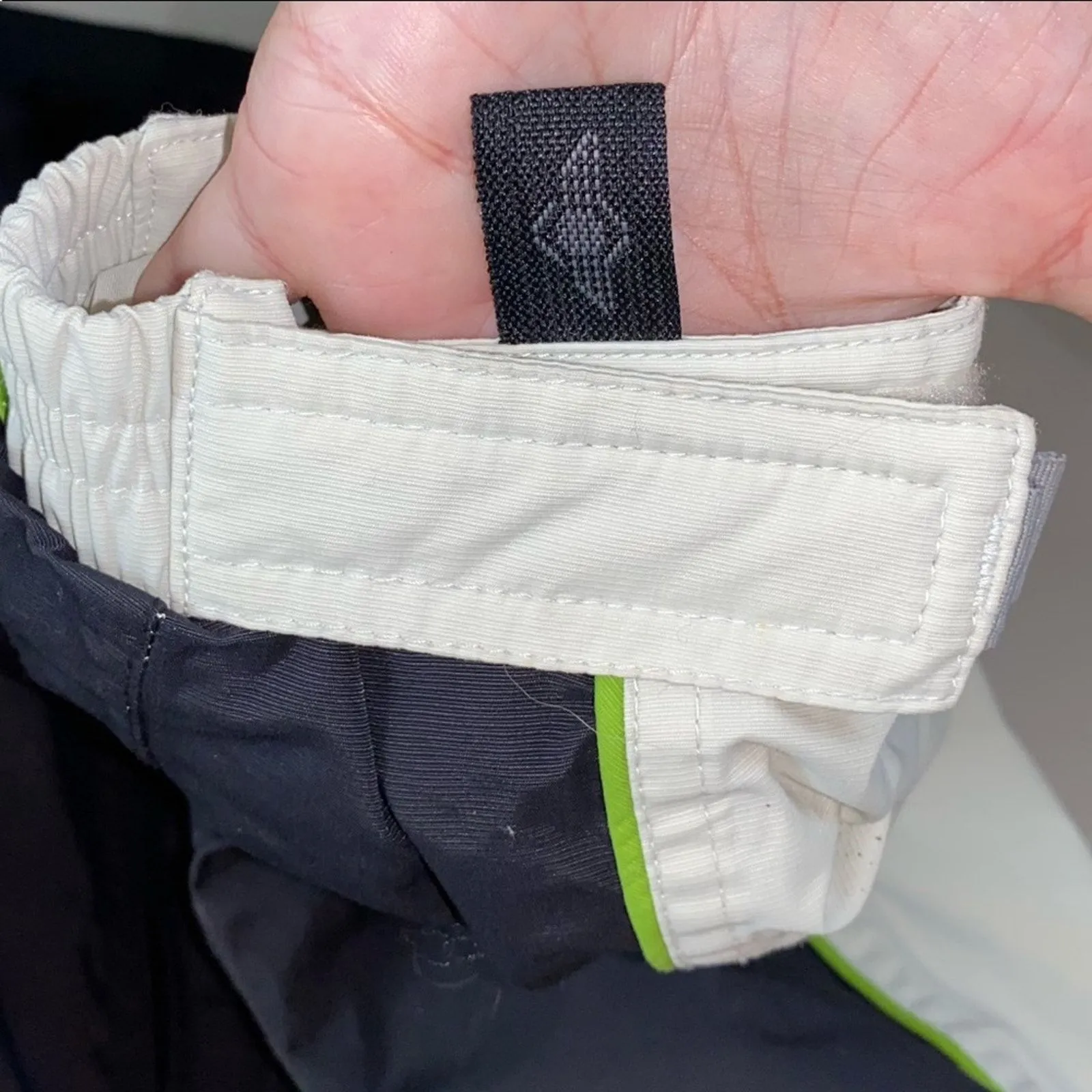 SIMS Snowboard RIB 10K Zone 2 XS Hooded Ski Snow Winter Coat Black White Green - Image 2