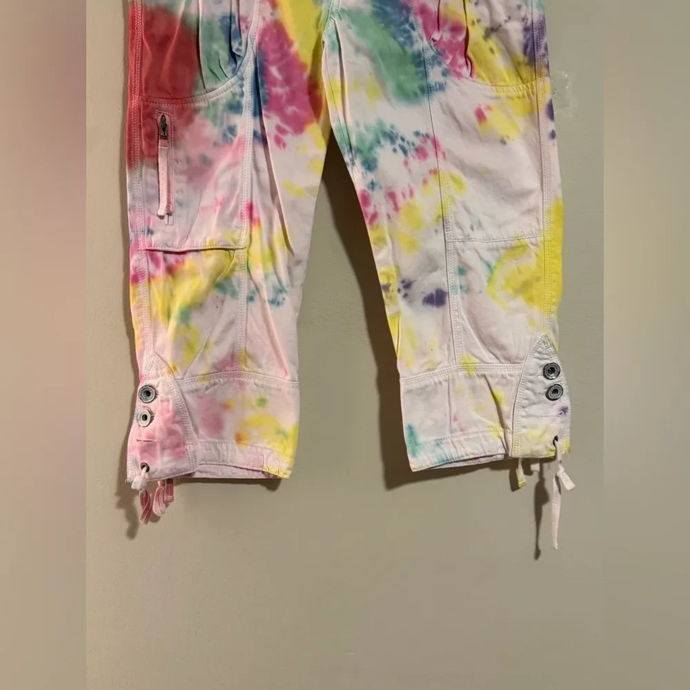 Handmade H&M Divided Tie Dye Cargo Capris size 10 Red - Image 4