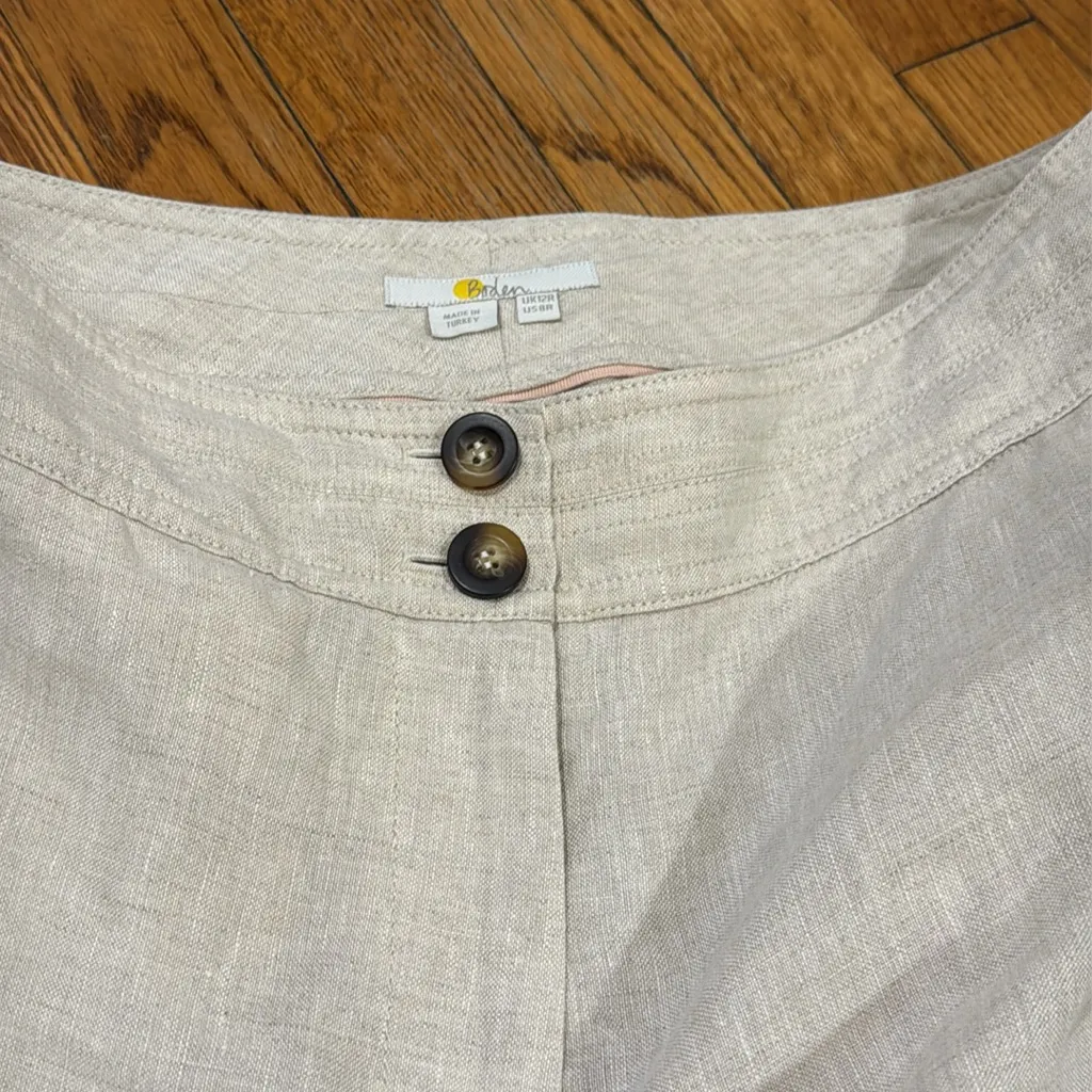 Boden Cornwall Linen crop Trousers pant in Neutral flax oat colorway size 8 Tan - Image 4