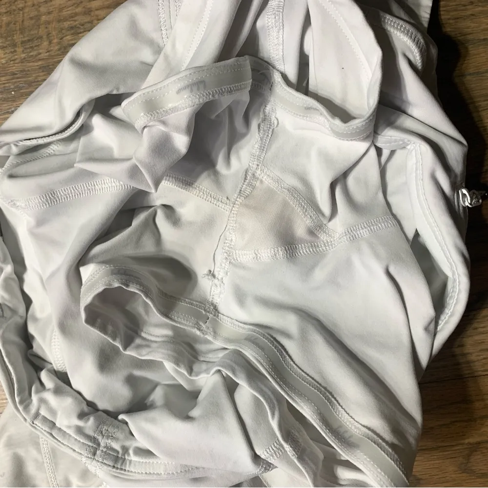 Lululemon white skort 8 - Image 8