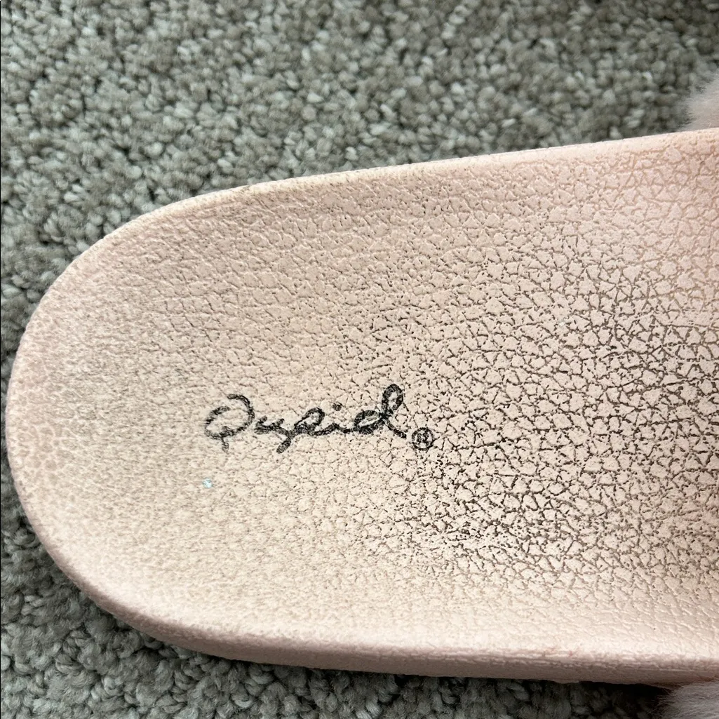 Qupid Blush Faux Fur Slippers - Image 2