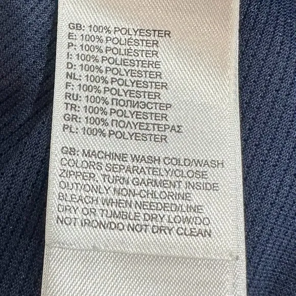 The North Face Women's Performance Shirt Blue Great Condition‎ - Image 5